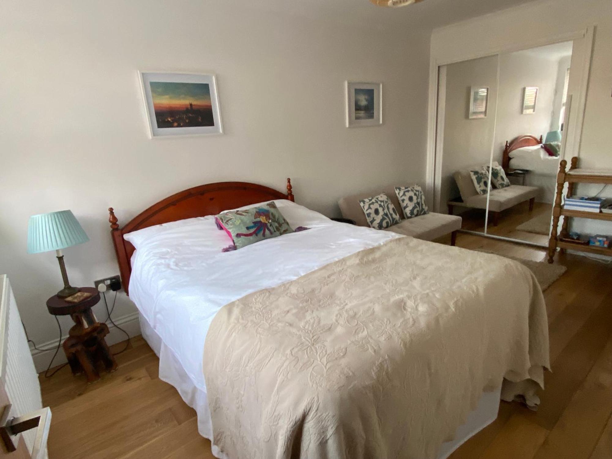 Bright Suite Whitstable Esterno foto